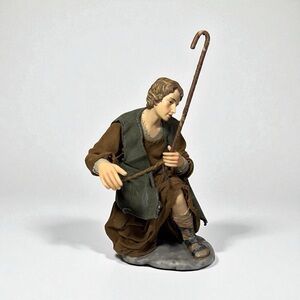 2005 members mark Christmas nativity Shepherd replacement with staff